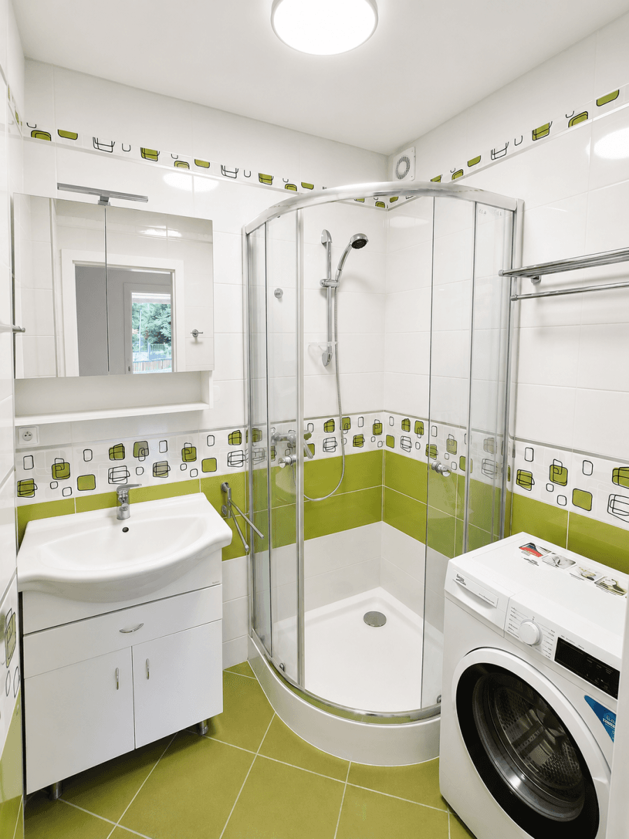 Prenájom bytu 4-izbový 84 m², Klíčanská, Praha, Praha Prenájom bytu 4-izbový 84 m², Klíčanská, Praha, Praha