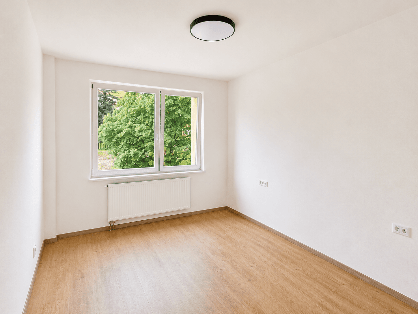 Prenájom bytu 4-izbový 84 m², Klíčanská, Praha, Praha Prenájom bytu 4-izbový 84 m², Klíčanská, Praha, Praha