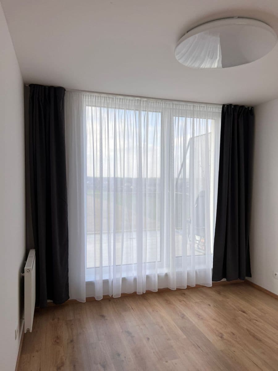 Prenájom bytu 3-izbový 64 m², Velvarská, Horoměřice, Středočeský kraj Prenájom bytu 3-izbový 64 m², Velvarská, Horoměřice, Středočeský kraj