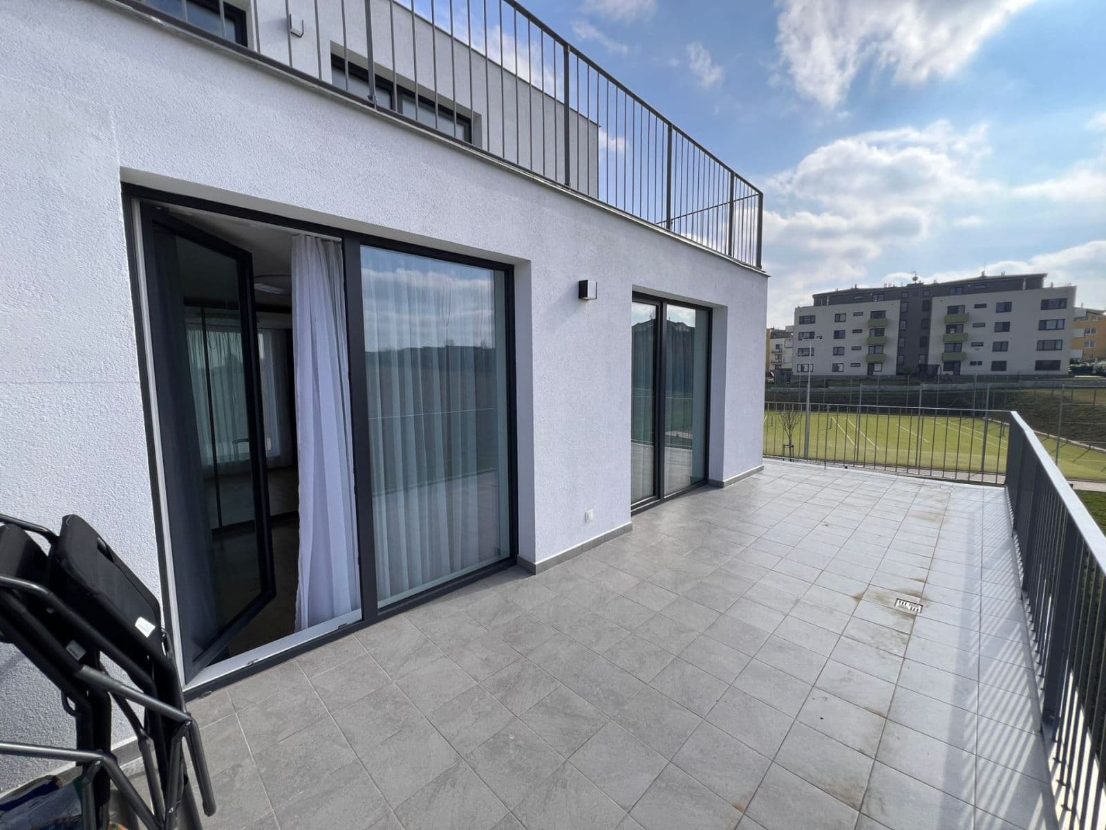 Prenájom bytu 3-izbový 64 m², Velvarská, Horoměřice, Středočeský kraj Prenájom bytu 3-izbový 64 m², Velvarská, Horoměřice, Středočeský kraj