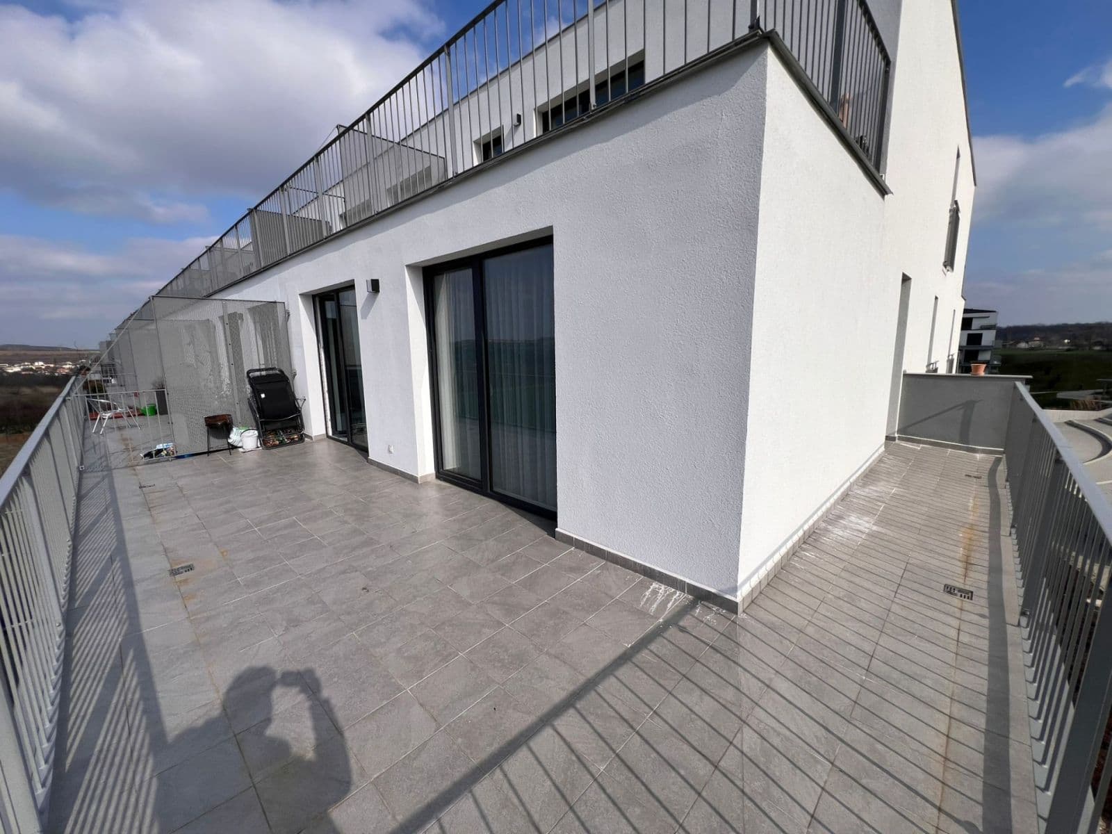 Prenájom bytu 3-izbový 64 m², Velvarská, Horoměřice, Středočeský kraj Prenájom bytu 3-izbový 64 m², Velvarská, Horoměřice, Středočeský kraj