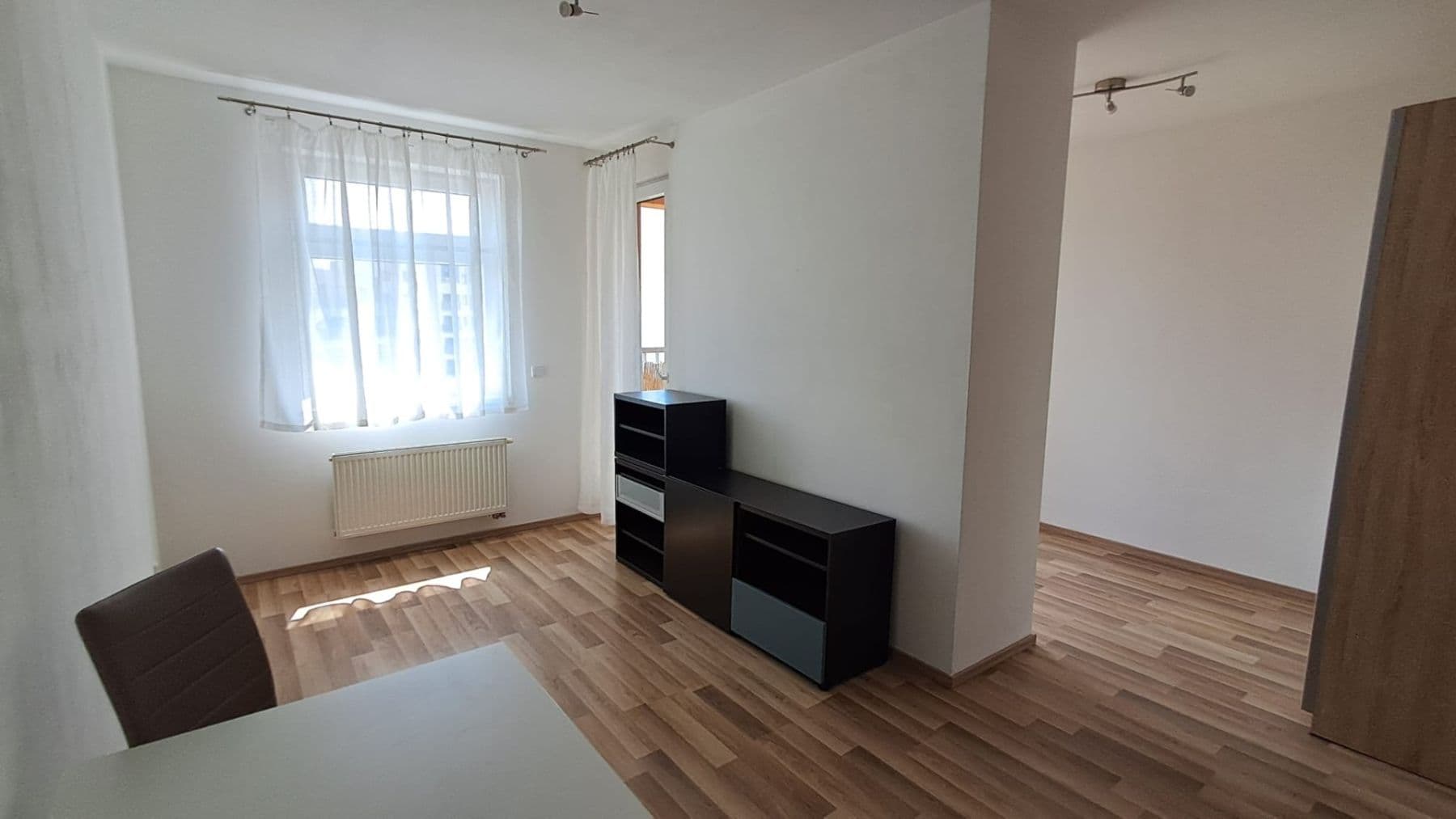 Prenájom bytu 1-izbový 36 m², Ke Kříži, Praha, Praha Prenájom bytu 1-izbový 36 m², Ke Kříži, Praha, Praha