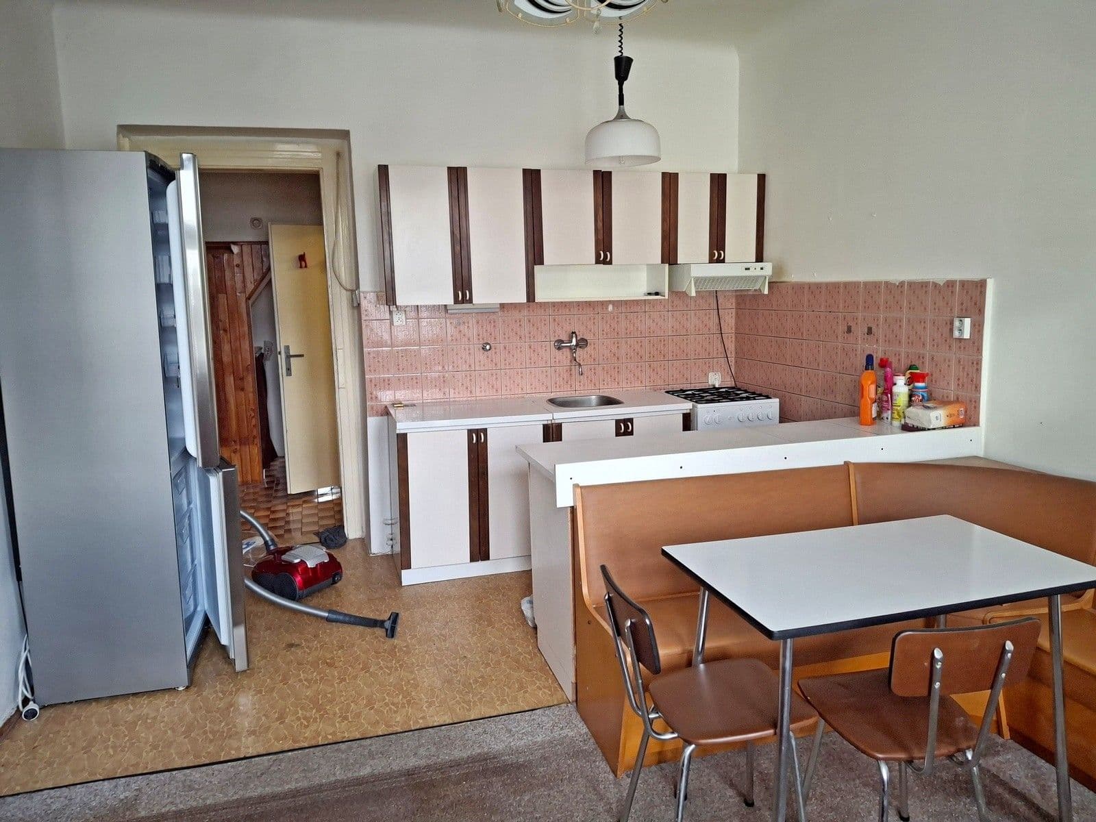 Prenájom bytu 3-izbový 60 m², Na Petynce, Praha, Praha Prenájom bytu 3-izbový 60 m², Na Petynce, Praha, Praha
