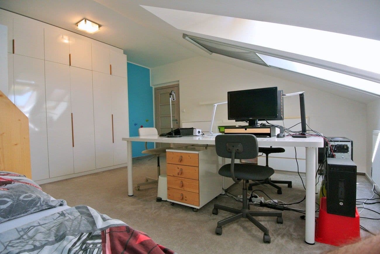 Prenájom bytu 3-izbový 106 m², Mladých Běchovic, Praha, Praha Prenájom bytu 3-izbový 106 m², Mladých Běchovic, Praha, Praha