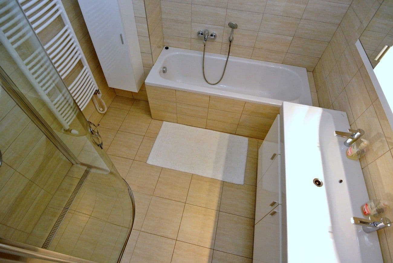 Prenájom bytu 3-izbový 106 m², Mladých Běchovic, Praha, Praha Prenájom bytu 3-izbový 106 m², Mladých Běchovic, Praha, Praha