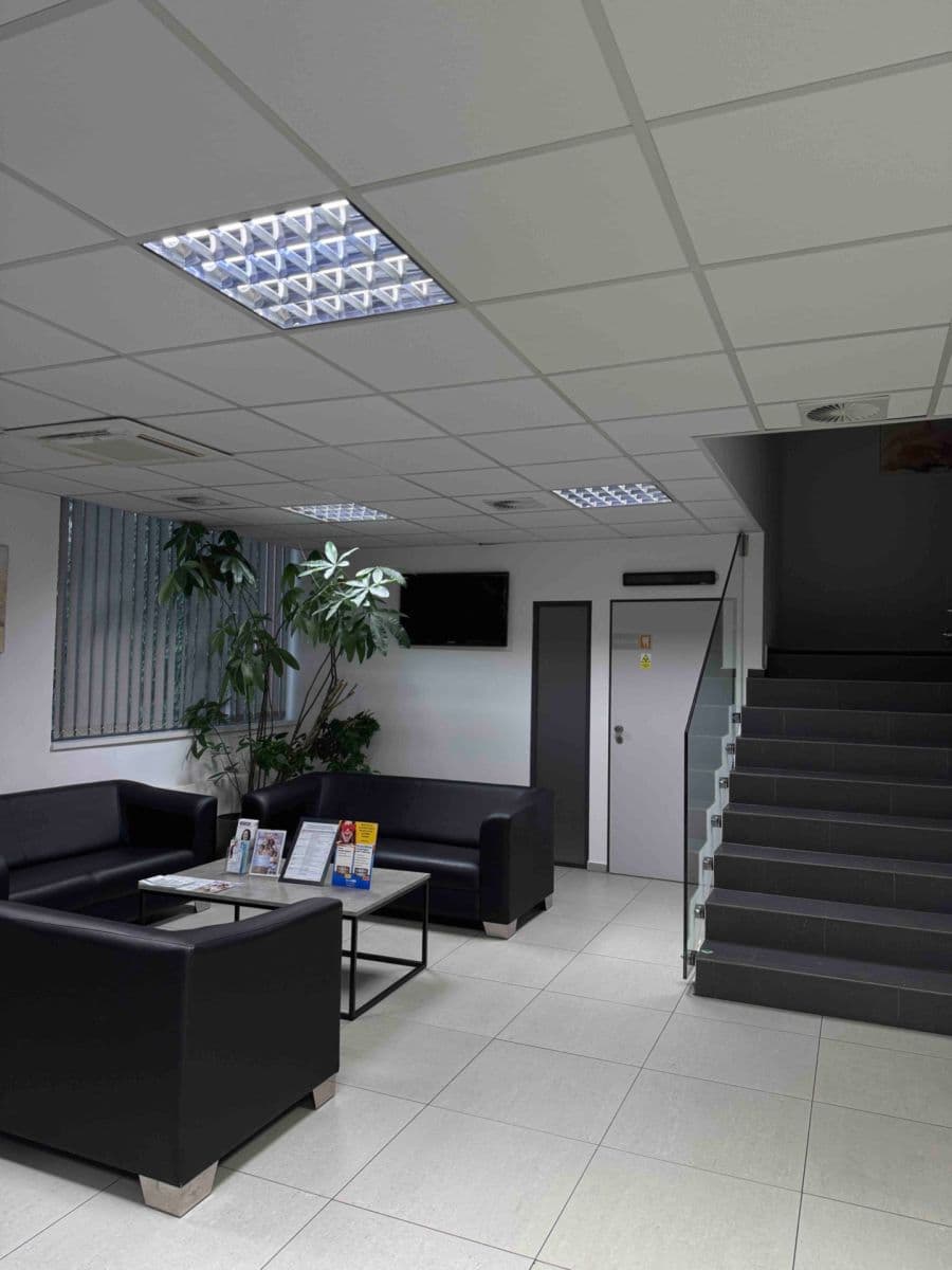 Prenájom nebytového priestoru 50 m², Werichova, Praha, Praha Prenájom nebytového priestoru 50 m², Werichova, Praha, Praha
