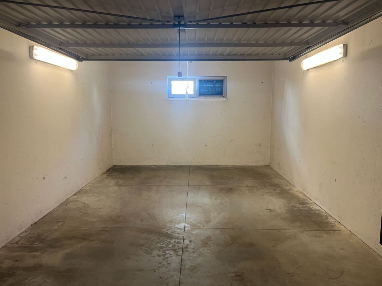 Prenájom bytu 2-izbový 52 m², Velenovského, Praha, Praha Prenájom bytu 2-izbový 52 m², Velenovského, Praha, Praha