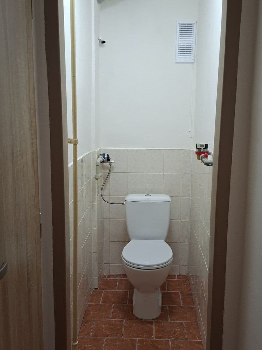 Prenájom bytu 1-izbový 44 m², Moskevská, Kladno, Středočeský kraj Prenájom bytu 1-izbový 44 m², Moskevská, Kladno, Středočeský kraj
