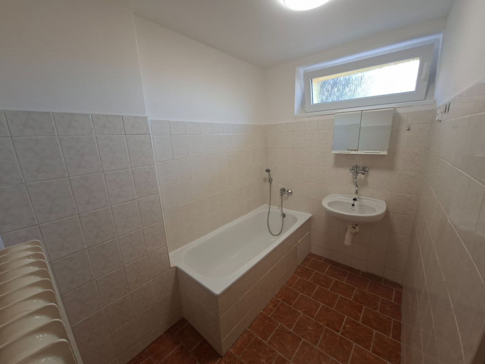 Prenájom bytu 1-izbový 44 m², Moskevská, Kladno, Středočeský kraj Prenájom bytu 1-izbový 44 m², Moskevská, Kladno, Středočeský kraj