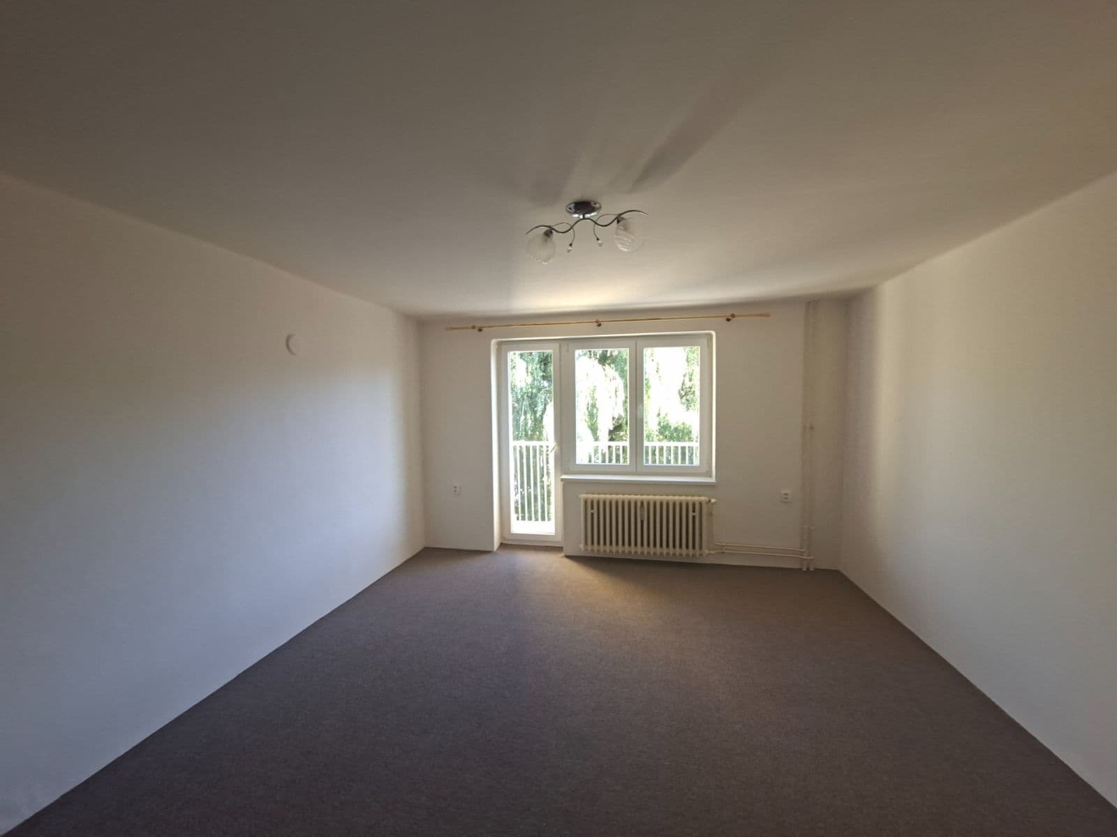 Prenájom bytu 1-izbový 44 m², Moskevská, Kladno, Středočeský kraj Prenájom bytu 1-izbový 44 m², Moskevská, Kladno, Středočeský kraj