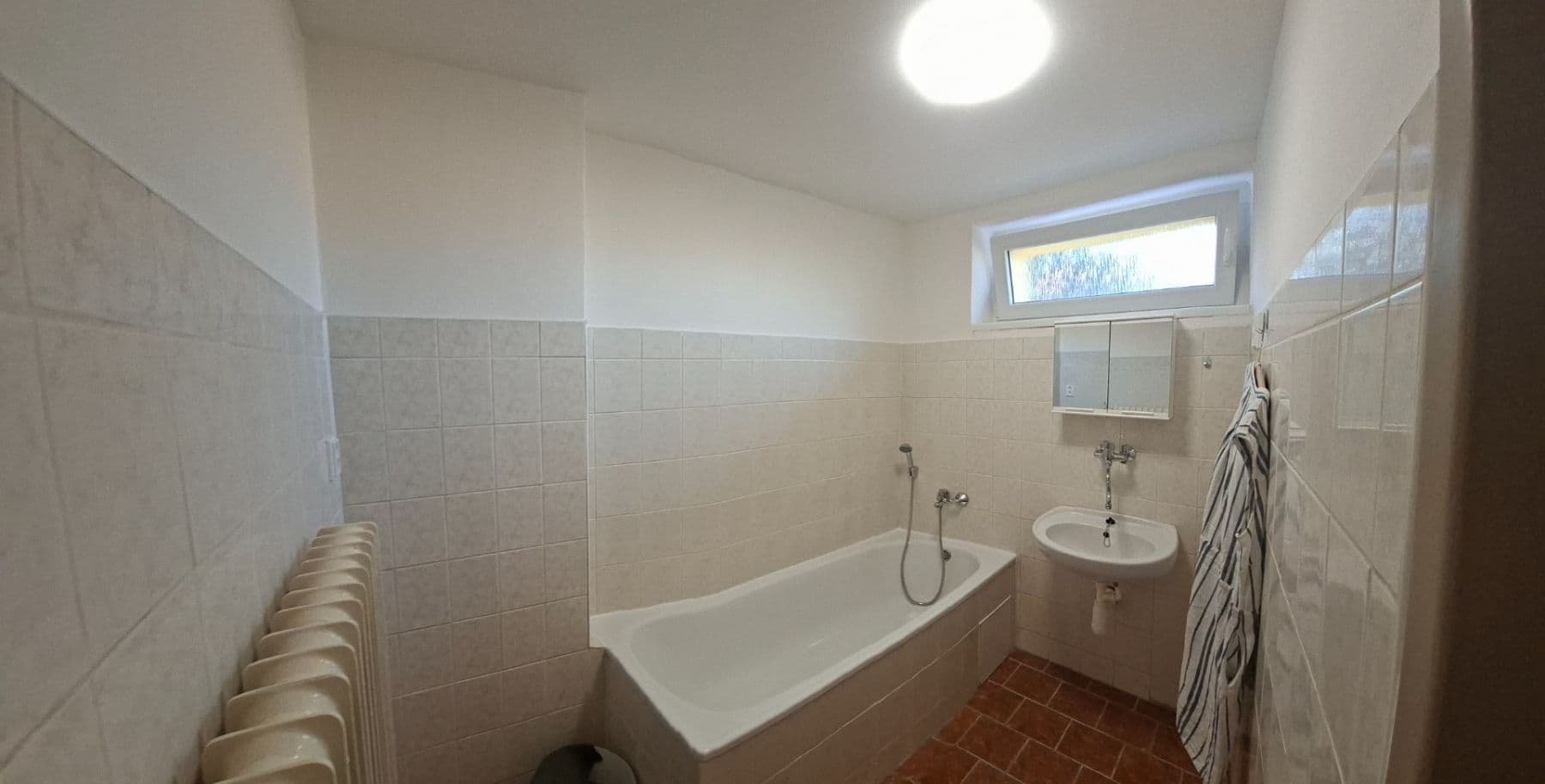 Prenájom bytu 1-izbový 44 m², Moskevská, Kladno, Středočeský kraj Prenájom bytu 1-izbový 44 m², Moskevská, Kladno, Středočeský kraj