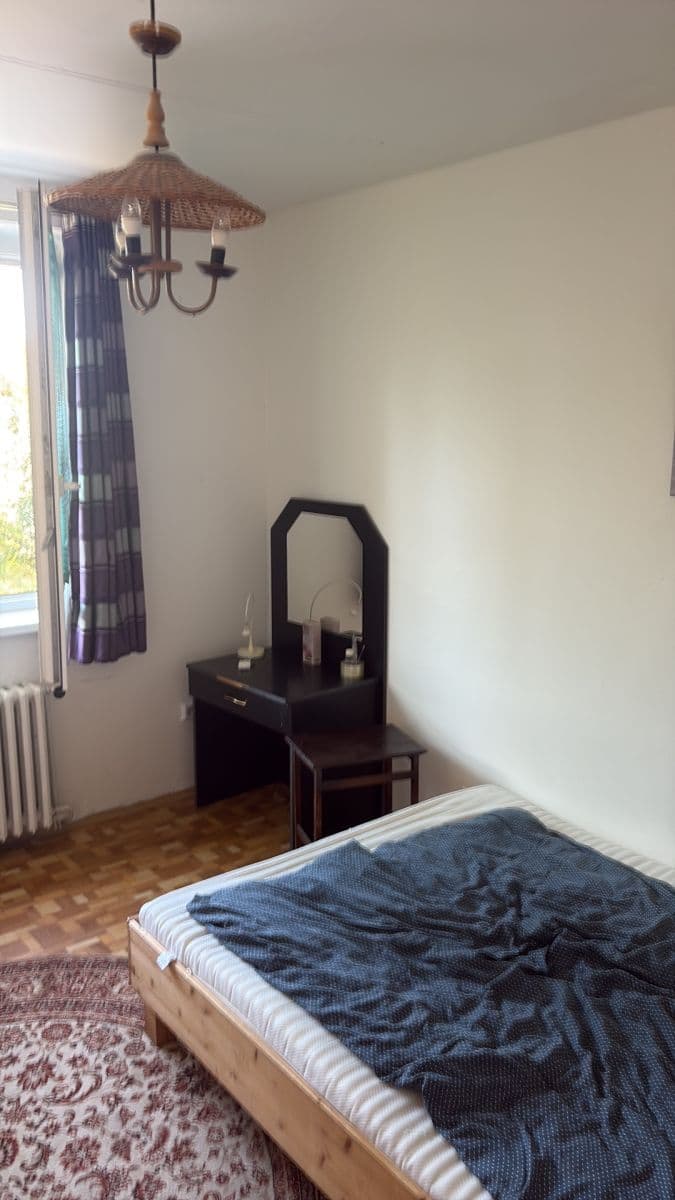 Prenájom bytu 4-izbový 88 m², Pod Višňovkou, Praha, Praha Prenájom bytu 4-izbový 88 m², Pod Višňovkou, Praha, Praha