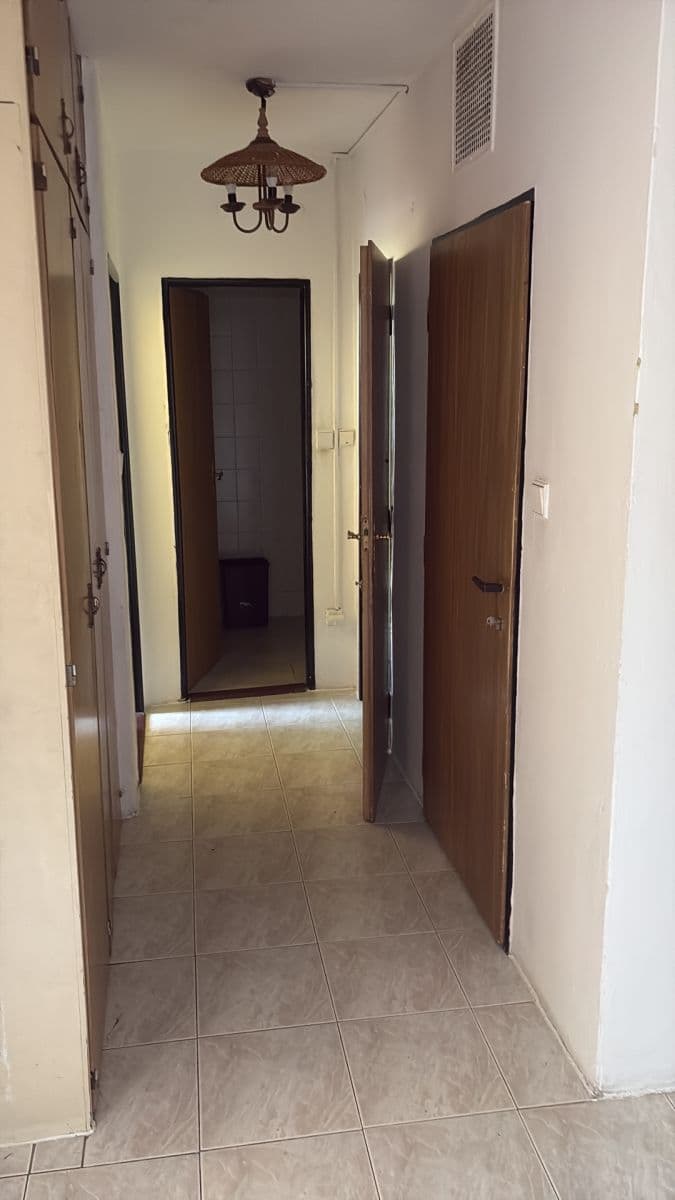 Prenájom bytu 4-izbový 88 m², Pod Višňovkou, Praha, Praha Prenájom bytu 4-izbový 88 m², Pod Višňovkou, Praha, Praha