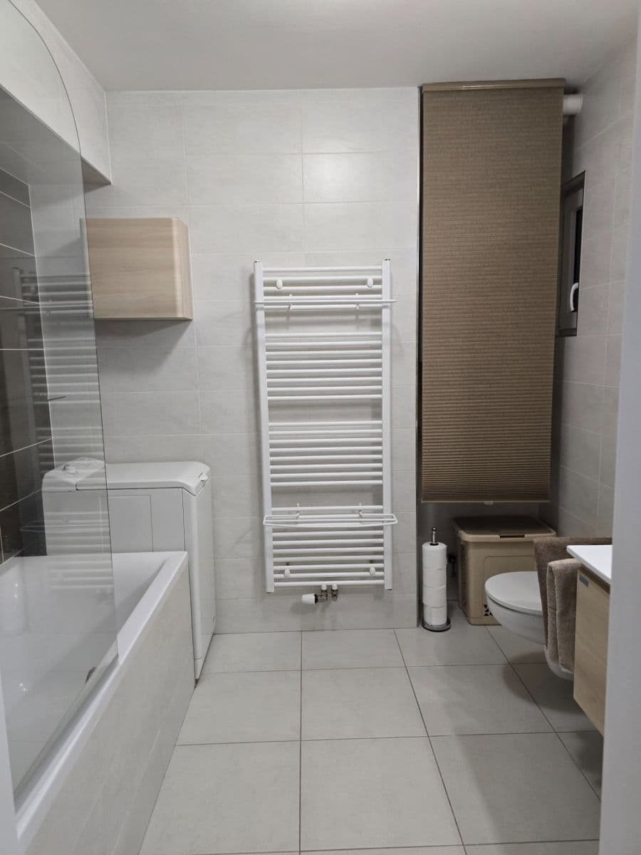 Prenájom bytu 3-izbový 74 m², Tůmova, Brno, Jihomoravský kraj Prenájom bytu 3-izbový 74 m², Tůmova, Brno, Jihomoravský kraj