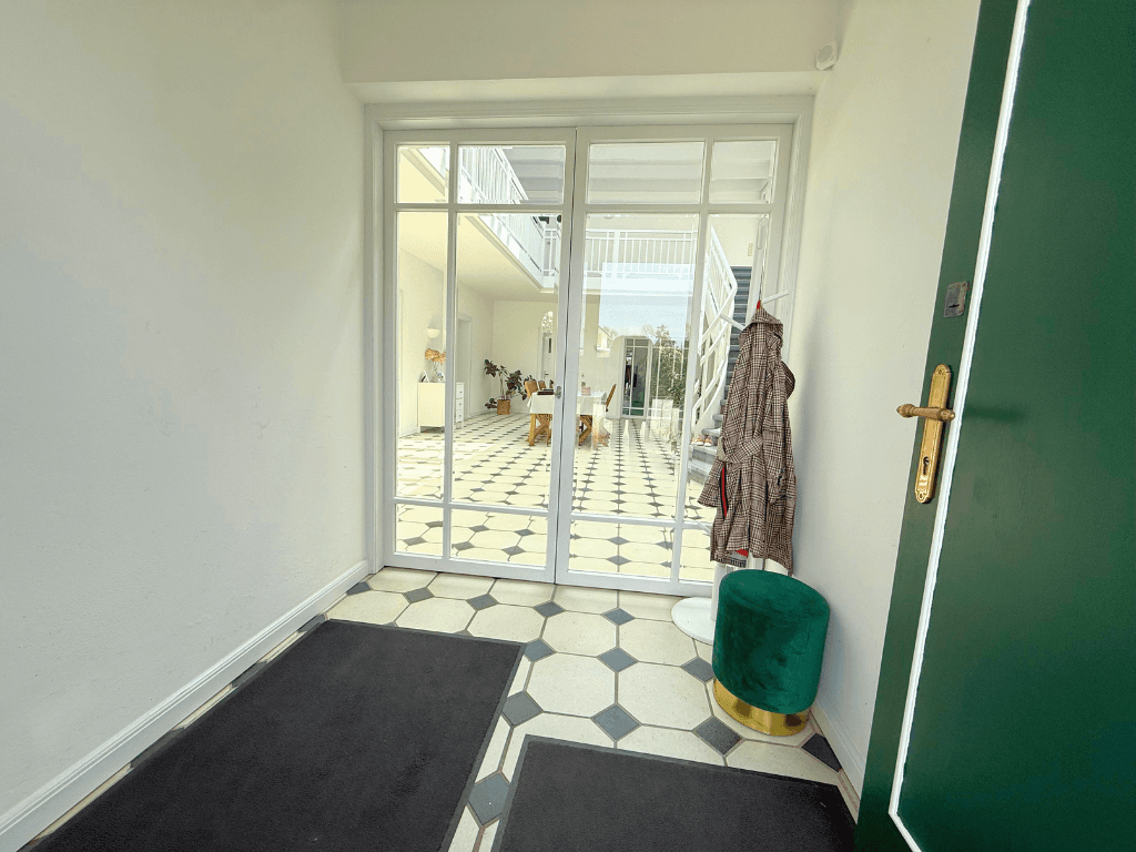 Predaj domu 400 m², pozemok 1.684 m², Bienenbüttel, Dolné Sasko Predaj domu 400 m², pozemok 1.684 m², Bienenbüttel, Dolné Sasko