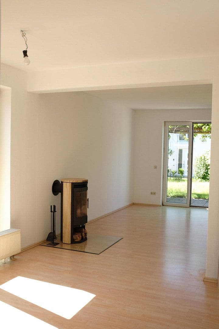 Predaj domu 132 m², pozemok 388 m², Trebbin, Brandenbursko Predaj domu 132 m², pozemok 388 m², Trebbin, Brandenbursko