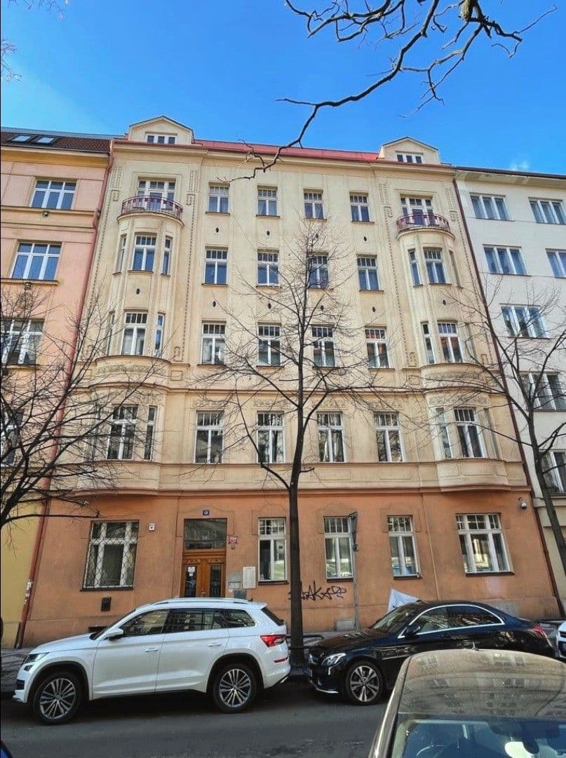 Prenájom bytu 2-izbový 43 m², Kolínská, Praha, Praha Prenájom bytu 2-izbový 43 m², Kolínská, Praha, Praha