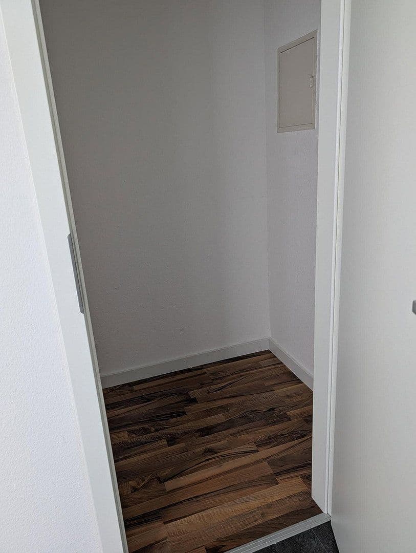 Prenájom bytu 2-izbový 55 m², Goethestraße 17 A, Offenbach am Main, Hesensko Prenájom bytu 2-izbový 55 m², Goethestraße 17 A, Offenbach am Main, Hesensko