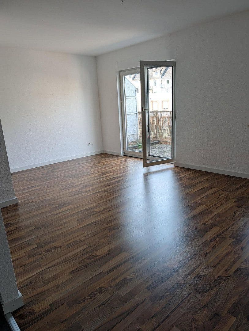 Prenájom bytu 2-izbový 55 m², Goethestraße 17 A, Offenbach am Main, Hesensko Prenájom bytu 2-izbový 55 m², Goethestraße 17 A, Offenbach am Main, Hesensko