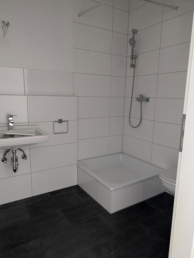 Prenájom bytu 2-izbový 55 m², Goethestraße 17 A, Offenbach am Main, Hesensko Prenájom bytu 2-izbový 55 m², Goethestraße 17 A, Offenbach am Main, Hesensko