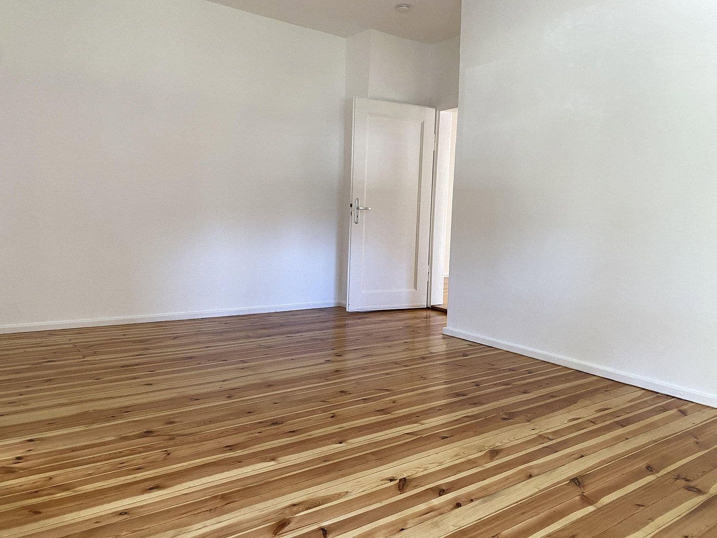 Predaj bytu 3-izbový 95 m², Finsingstraße 5, München, Bavorsko Predaj bytu 3-izbový 95 m², Finsingstraße 5, München, Bavorsko