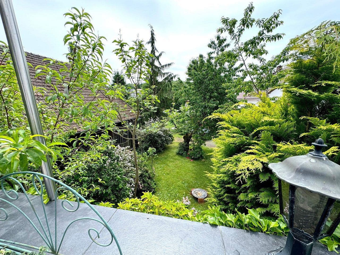 Predaj domu 280 m², pozemok 2.700 m², Kirtorf, Hesensko Predaj domu 280 m², pozemok 2.700 m², Kirtorf, Hesensko