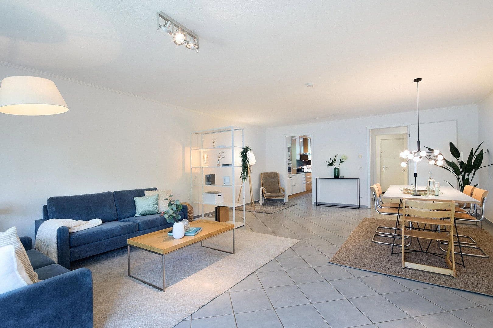Predaj bytu 4-izbový 125 m², Luise-Kiesselbach-Str. 60, Erlangen, Bavorsko Predaj bytu 4-izbový 125 m², Luise-Kiesselbach-Str. 60, Erlangen, Bavorsko