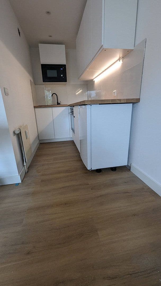 Prenájom bytu 1-izbový 32 m², Strippchens Hof 25, Mülheim an der Ruhr, Severné Porýnie - Westfálsko Prenájom bytu 1-izbový 32 m², Strippchens Hof 25, Mülheim an der Ruhr, Severné Porýnie - Westfálsko