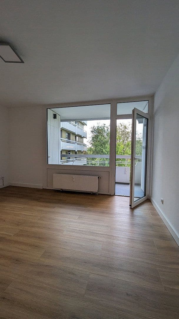 Prenájom bytu 1-izbový 32 m², Strippchens Hof 25, Mülheim an der Ruhr, Severné Porýnie - Westfálsko Prenájom bytu 1-izbový 32 m², Strippchens Hof 25, Mülheim an der Ruhr, Severné Porýnie - Westfálsko