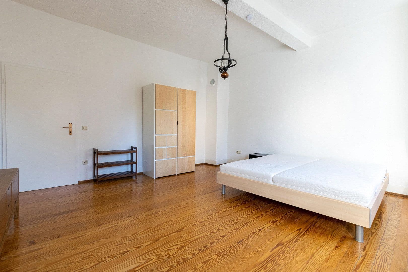 Prenájom bytu 3-izbový 85 m², Hauptstraße 125, Wiesloch, Bádensko-Wurttembersko Prenájom bytu 3-izbový 85 m², Hauptstraße 125, Wiesloch, Bádensko-Wurttembersko