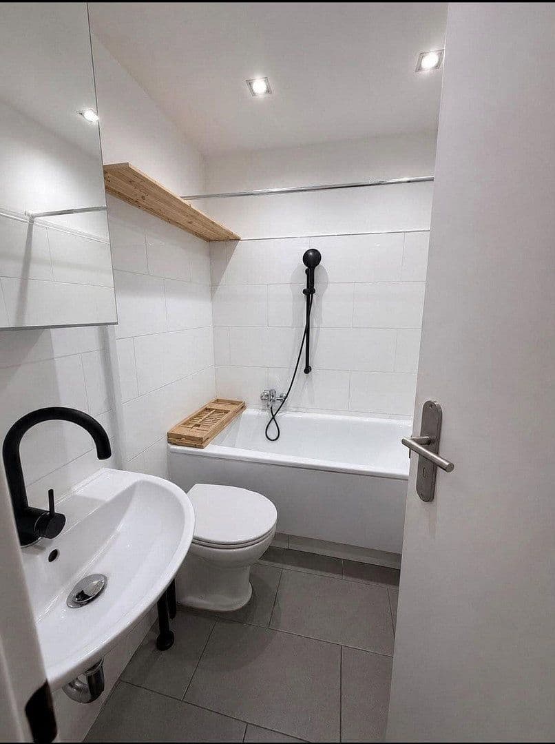 Predaj bytu 1-izbový 45 m², Halbergstraße 39, Ludwigshafen am Rhein, Porýnie-Falcko Predaj bytu 1-izbový 45 m², Halbergstraße 39, Ludwigshafen am Rhein, Porýnie-Falcko