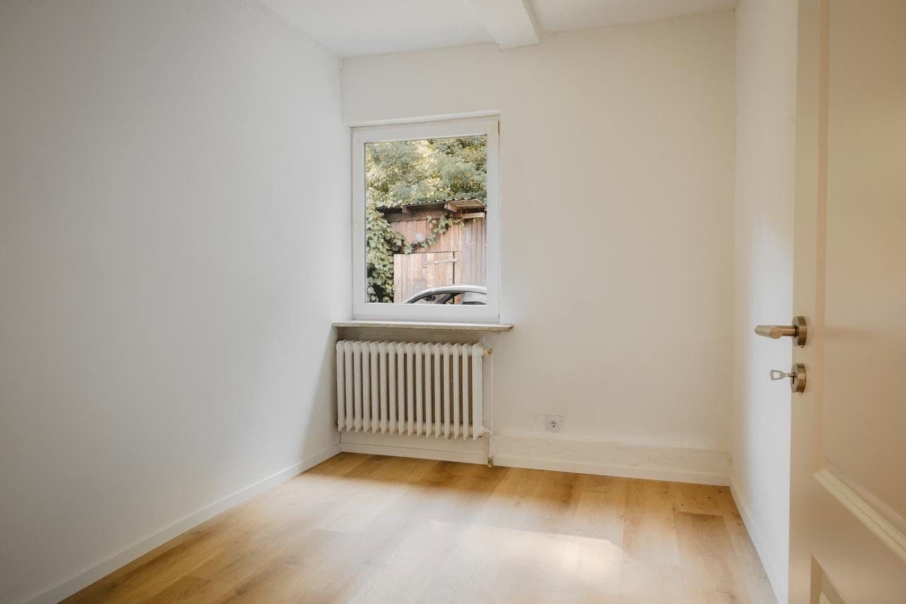 Prenájom bytu 4-izbový 93 m², Geesthacht, Šlezvicko-Holštajnsko Prenájom bytu 4-izbový 93 m², Geesthacht, Šlezvicko-Holštajnsko