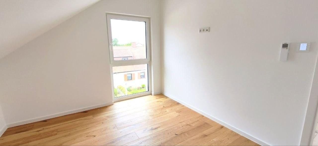 Predaj domu 150 m², pozemok 160 m², Akazienweg 12, Speyer, Porýnie-Falcko Predaj domu 150 m², pozemok 160 m², Akazienweg 12, Speyer, Porýnie-Falcko