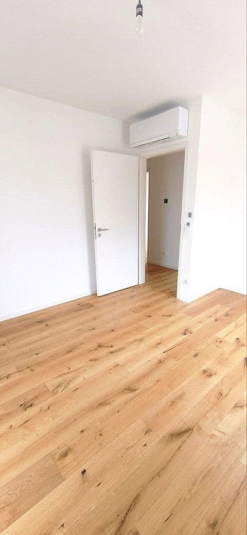 Predaj domu 150 m², pozemok 160 m², Akazienweg 12, Speyer, Porýnie-Falcko Predaj domu 150 m², pozemok 160 m², Akazienweg 12, Speyer, Porýnie-Falcko