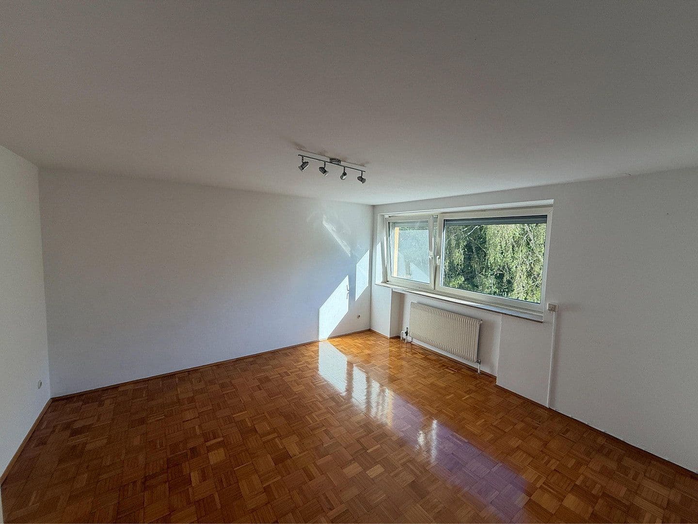 Prenájom bytu 2-izbový 54 m², Schöpfstraße 9, Nürnberg, Bavorsko Prenájom bytu 2-izbový 54 m², Schöpfstraße 9, Nürnberg, Bavorsko