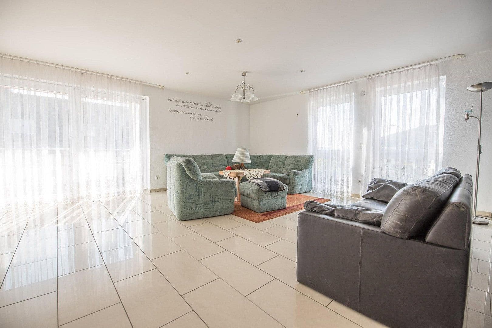 Predaj bytu 4-izbový 132 m², Lörrach, Bádensko-Wurttembersko Predaj bytu 4-izbový 132 m², Lörrach, Bádensko-Wurttembersko