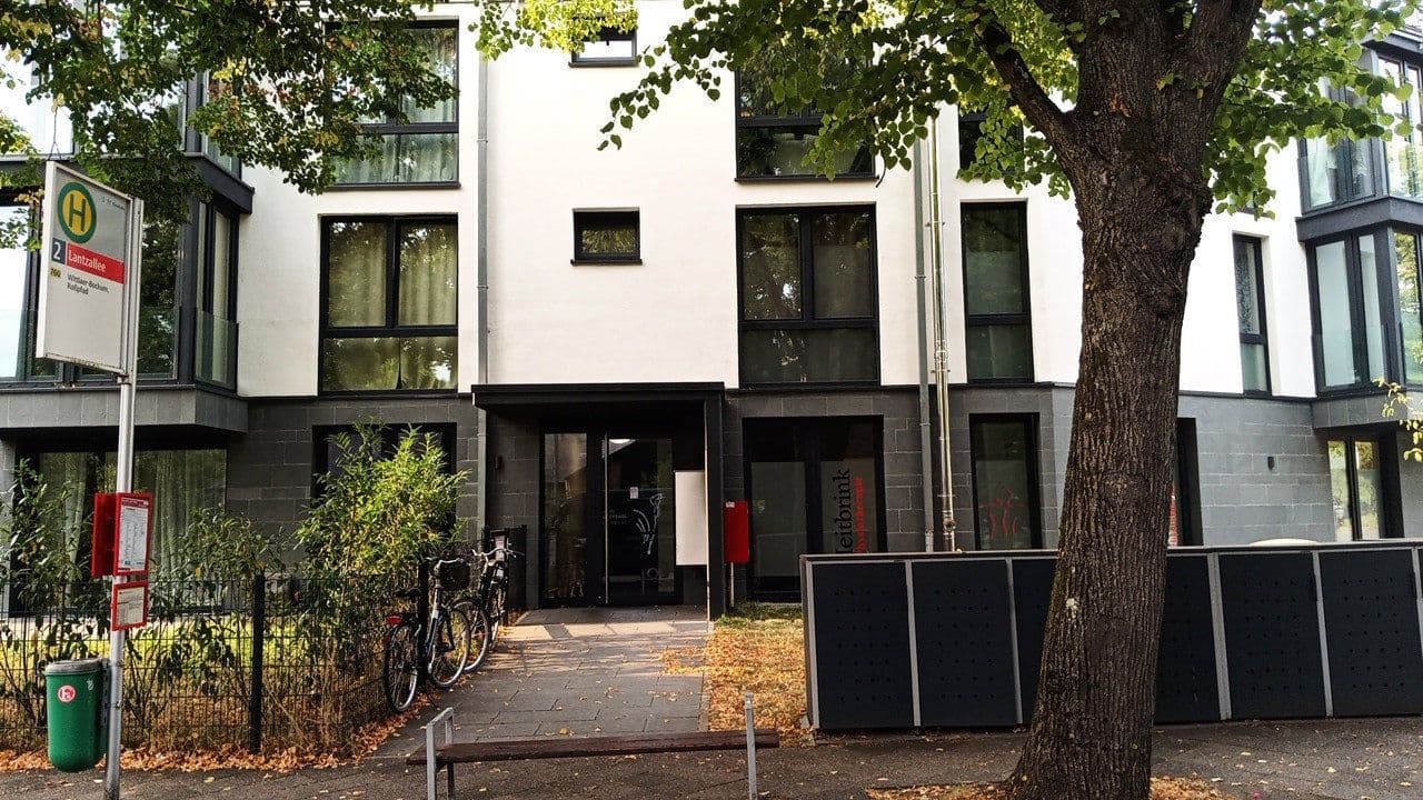 Prenájom bytu 3-izbový 73 m², Lantzalle 1, Düsseldorf, Severné Porýnie - Westfálsko Prenájom bytu 3-izbový 73 m², Lantzalle 1, Düsseldorf, Severné Porýnie - Westfálsko