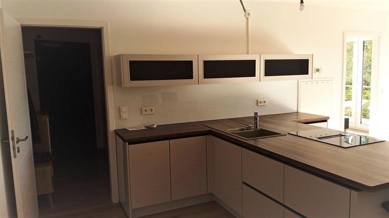 Prenájom bytu 3-izbový 73 m², Lantzalle 1, Düsseldorf, Severné Porýnie - Westfálsko Prenájom bytu 3-izbový 73 m², Lantzalle 1, Düsseldorf, Severné Porýnie - Westfálsko