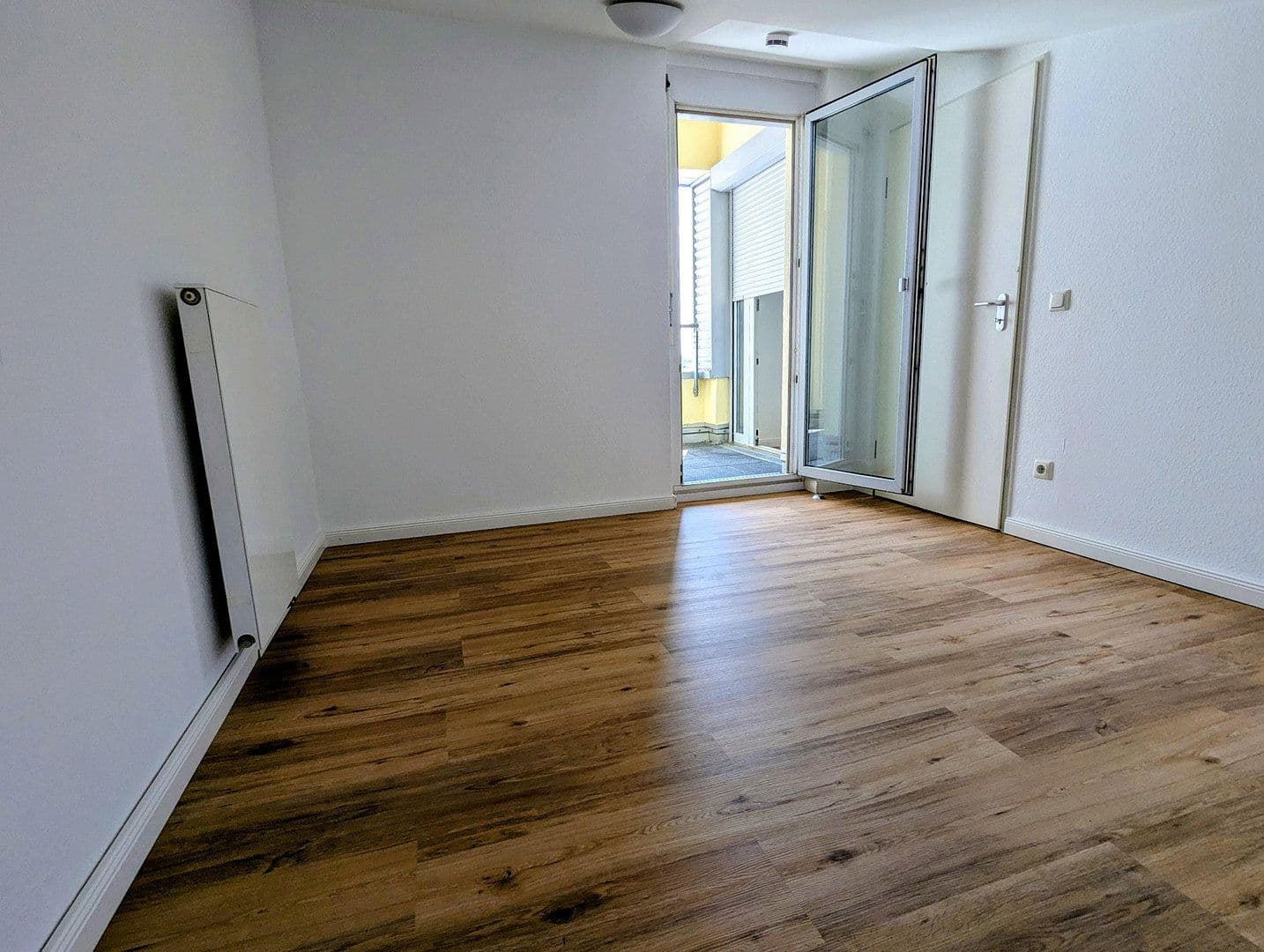 Predaj bytu 2-izbový 56 m², Reilinger Straße 2, Hockenheim, Bádensko-Wurttembersko Predaj bytu 2-izbový 56 m², Reilinger Straße 2, Hockenheim, Bádensko-Wurttembersko