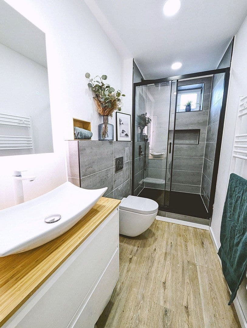 Predaj bytu 2-izbový 67 m², Berlin, Berlín Predaj bytu 2-izbový 67 m², Berlin, Berlín