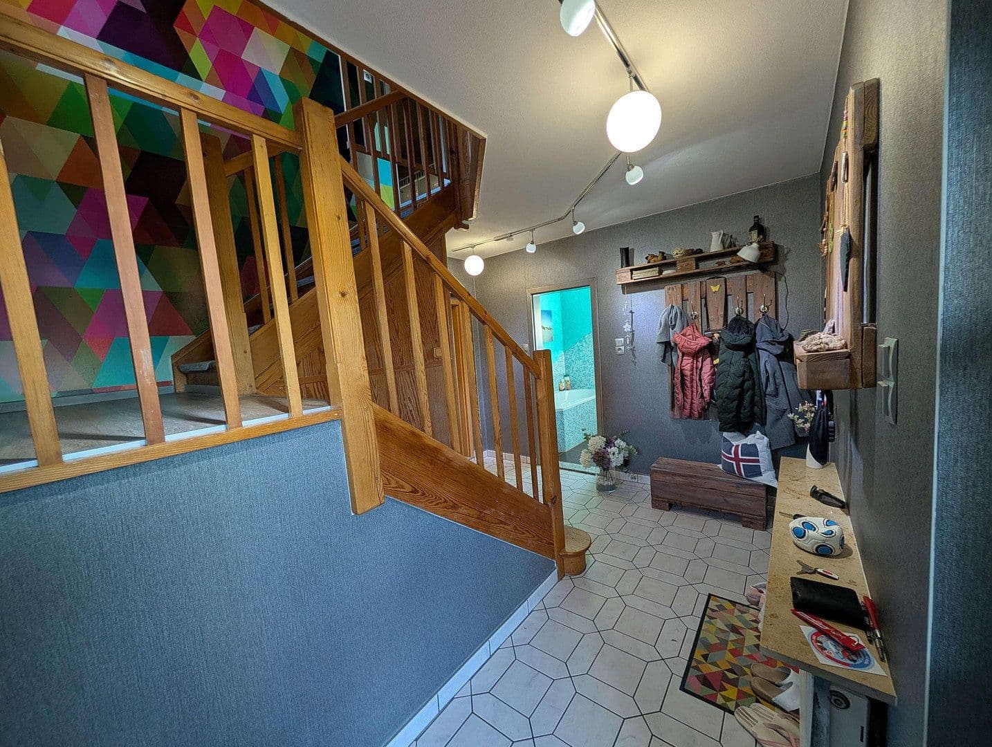 Predaj domu 240 m², pozemok 800 m², Schkopau, Sasko-Anhaltsko Predaj domu 240 m², pozemok 800 m², Schkopau, Sasko-Anhaltsko