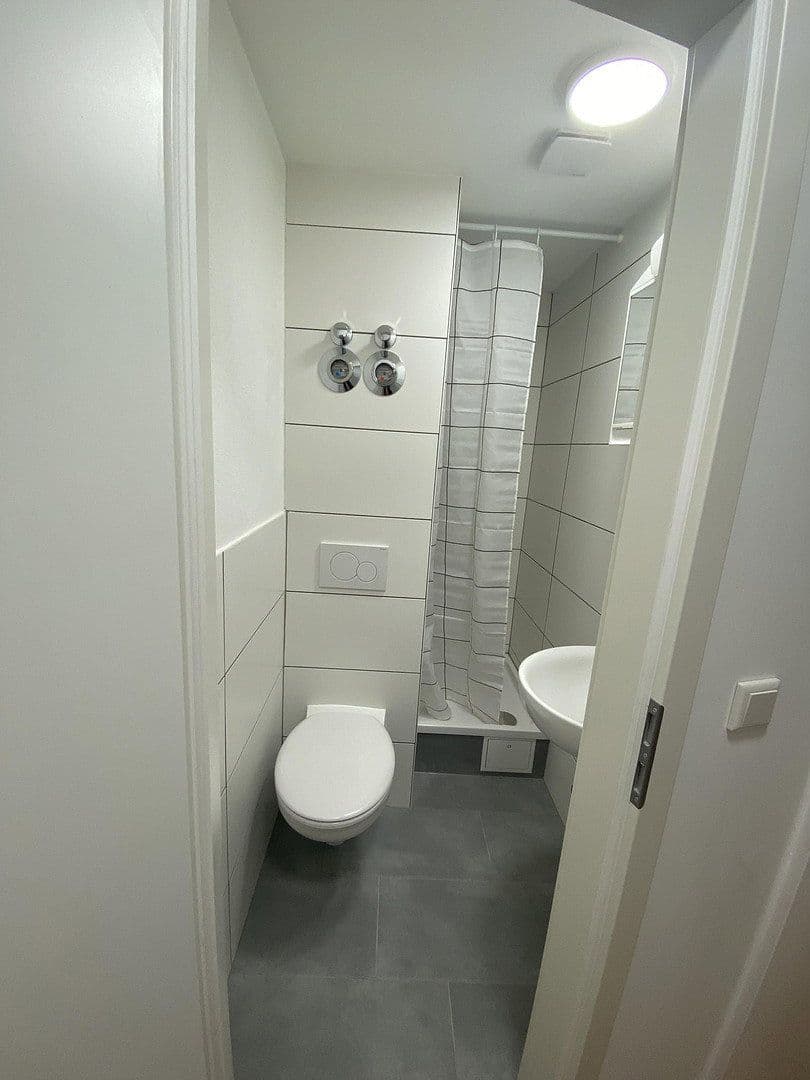 Prenájom bytu 1-izbový 24 m², Mannheim, Bádensko-Wurttembersko Prenájom bytu 1-izbový 24 m², Mannheim, Bádensko-Wurttembersko