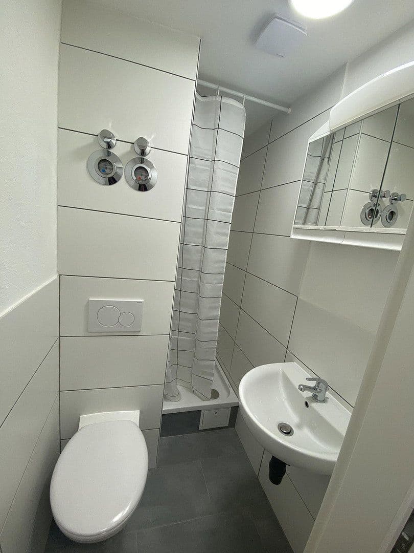 Prenájom bytu 1-izbový 24 m², Mannheim, Bádensko-Wurttembersko Prenájom bytu 1-izbový 24 m², Mannheim, Bádensko-Wurttembersko