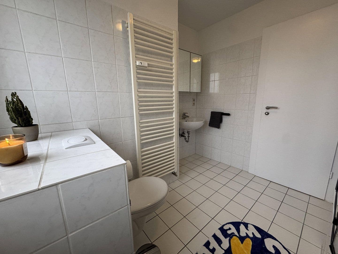 Prenájom bytu 1-izbový 21 m², Lucaestraße 15, Frankfurt am Main, Hesensko Prenájom bytu 1-izbový 21 m², Lucaestraße 15, Frankfurt am Main, Hesensko
