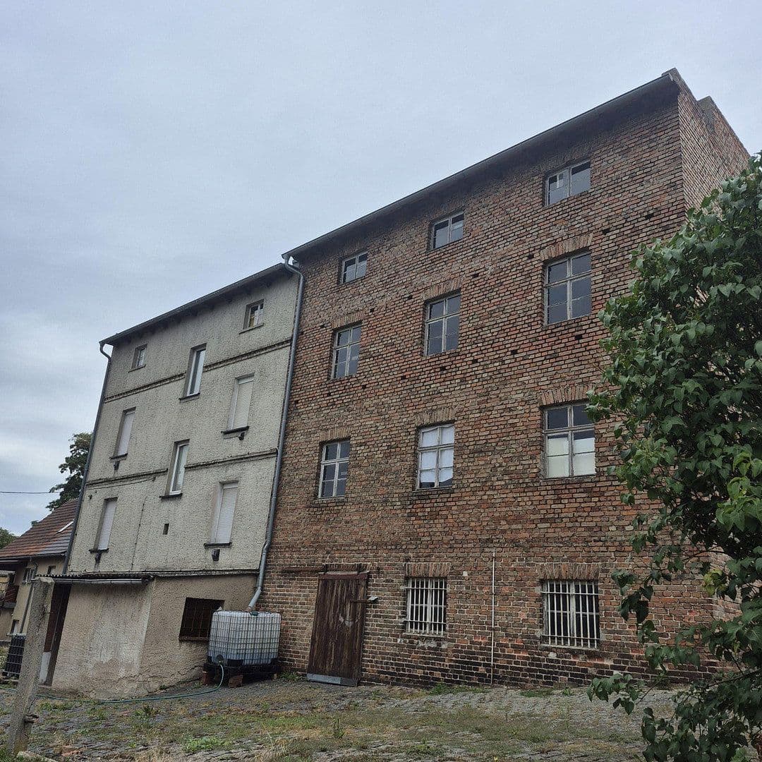 Predaj domu 140 m², pozemok 1.665 m², Göhrendorfer Str. 24, Barnstädt, Sasko-Anhaltsko Predaj domu 140 m², pozemok 1.665 m², Göhrendorfer Str. 24, Barnstädt, Sasko-Anhaltsko