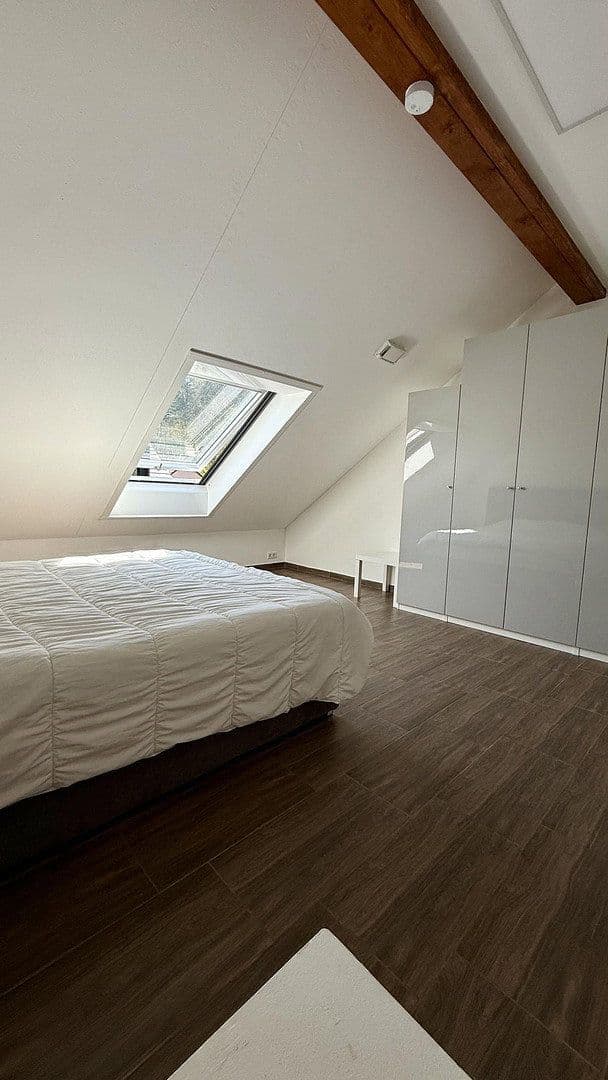 Predaj domu 145 m², pozemok 232 m², Neckarsteinach, Hesensko Predaj domu 145 m², pozemok 232 m², Neckarsteinach, Hesensko