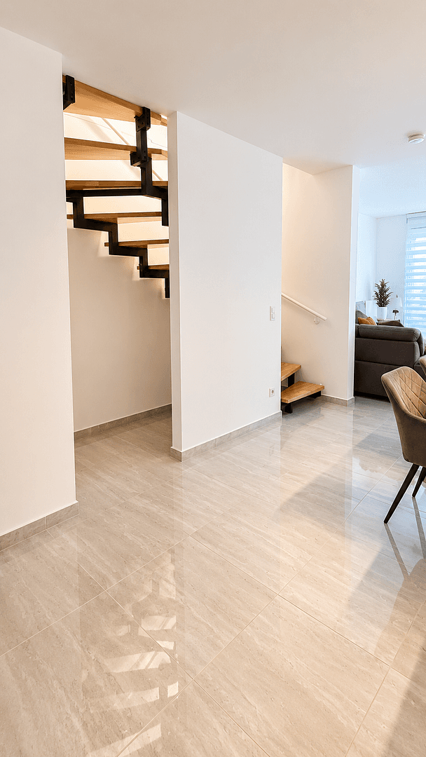 Predaj domu 145 m², pozemok 232 m², Neckarsteinach, Hesensko Predaj domu 145 m², pozemok 232 m², Neckarsteinach, Hesensko