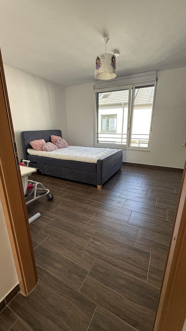 Predaj domu 145 m², pozemok 232 m², Neckarsteinach, Hesensko Predaj domu 145 m², pozemok 232 m², Neckarsteinach, Hesensko