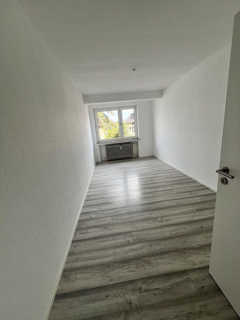 Prenájom bytu 4-izbový 105 m², Hofgeismar, Hesensko Prenájom bytu 4-izbový 105 m², Hofgeismar, Hesensko