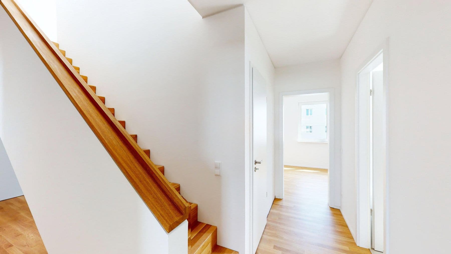 Prenájom bytu 5-izbový 152 m², Kornblumenweg 20, Wandlitz, Brandenbursko Prenájom bytu 5-izbový 152 m², Kornblumenweg 20, Wandlitz, Brandenbursko
